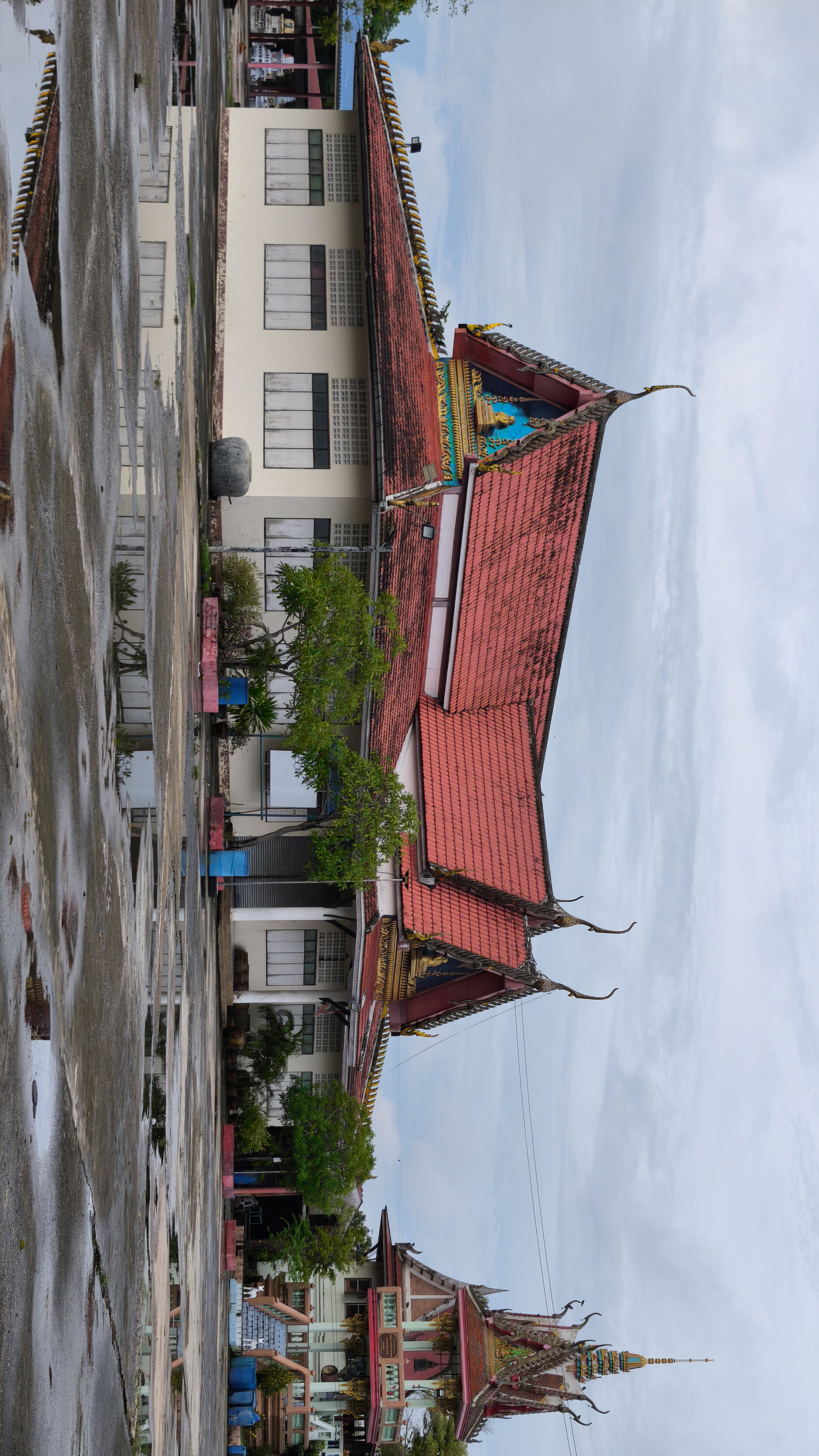 ศาลาการเปรียญ